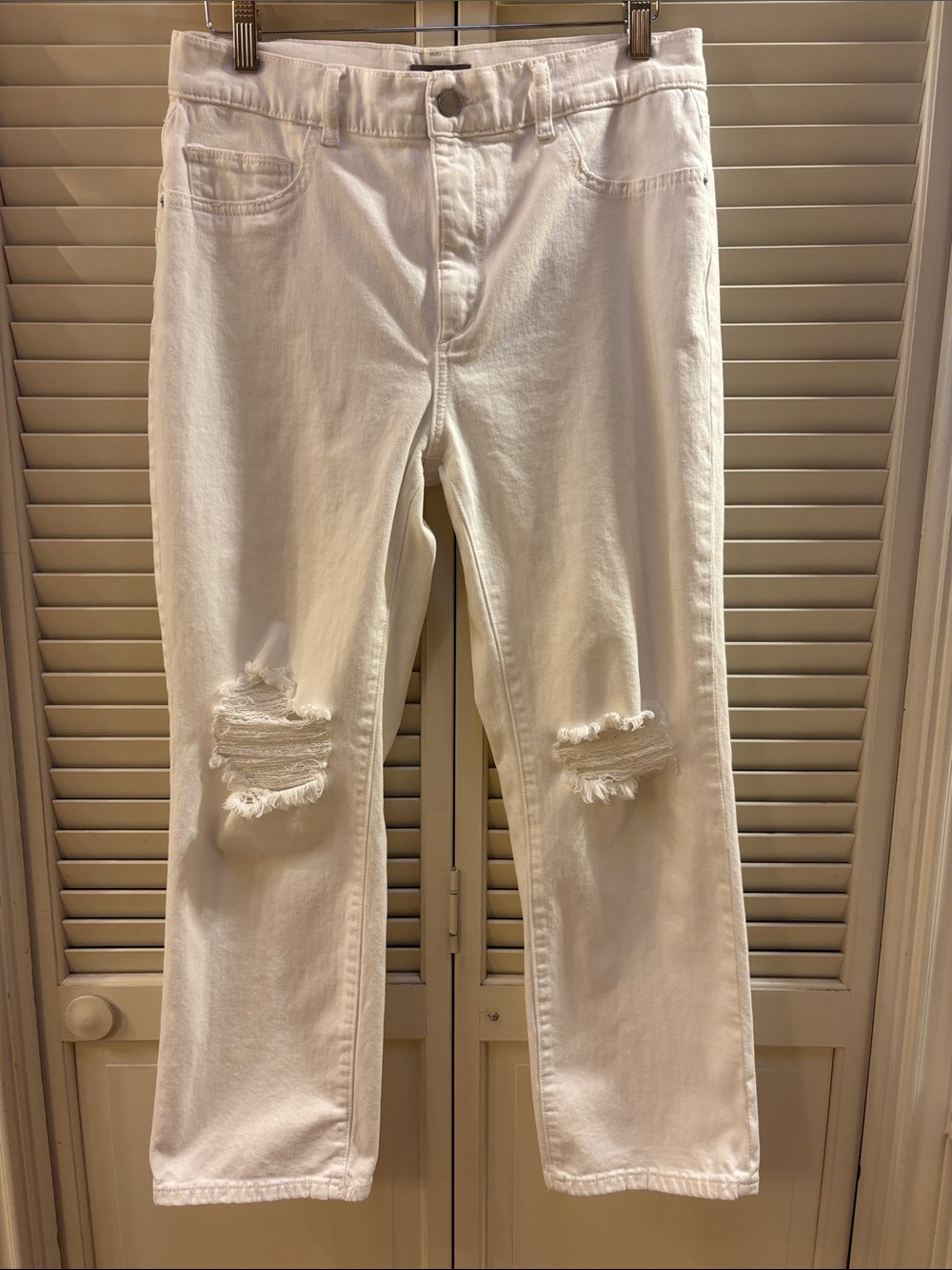 DL1961 White Distressed Straight-Leg Jeans